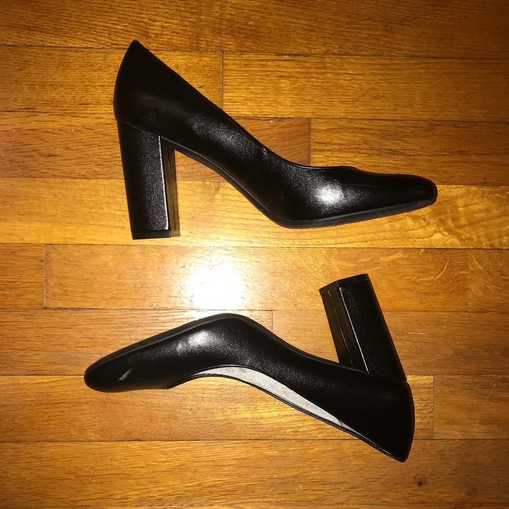 Life stride memory foam heels